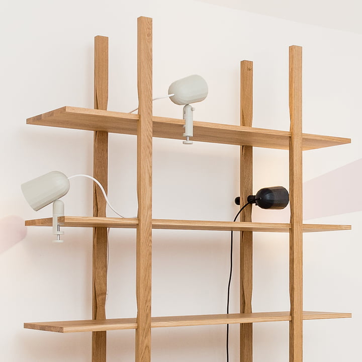 wrong.london Noc lampe og Wooden Shelf