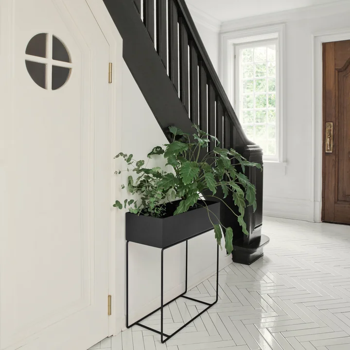 Plant Box fra Ferm Living i sort