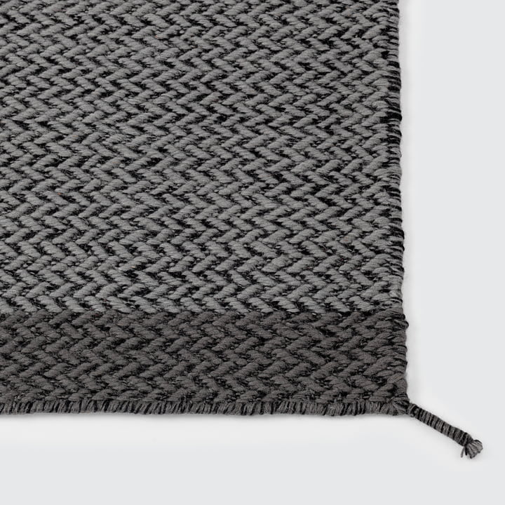 Muuto - Ply Rug, tæppe, mørkegrå