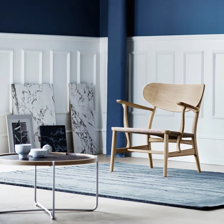 Carl Hansen CH22 er klassisk og mangefacetteret