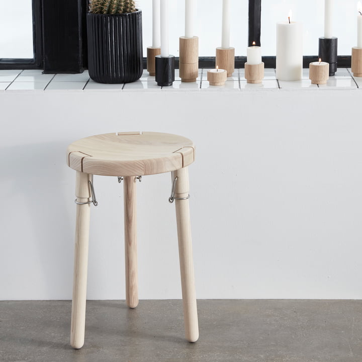 U1 taburet og Create Me lysestager og fyrfadsstager fra Andersen Furniture