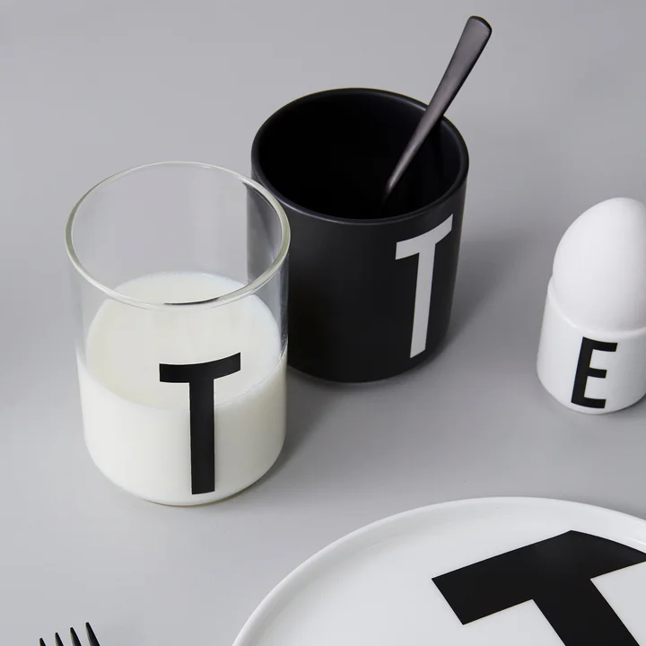 Design Letters - AJ glas