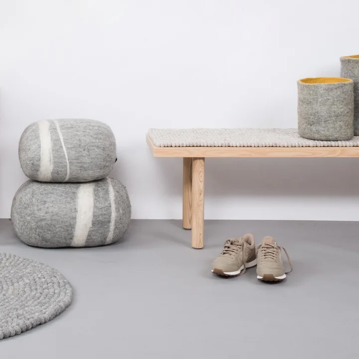Pebble stone pude fra myfelt i mørkegrå