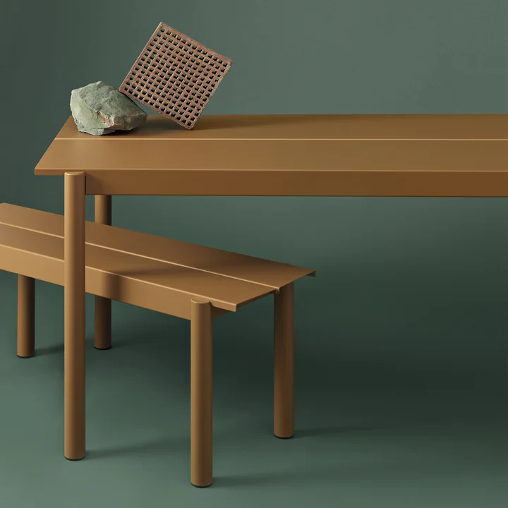 Linear Steel stålbænk og bord i brændt orange fra Muuto