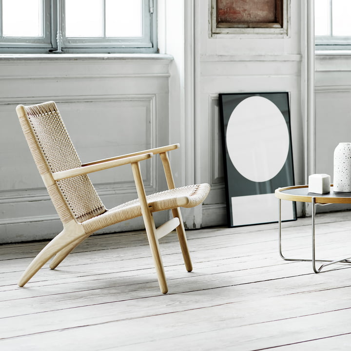 CH25 lænestol af Carl Hansen i sæbebehandlet eg / natur