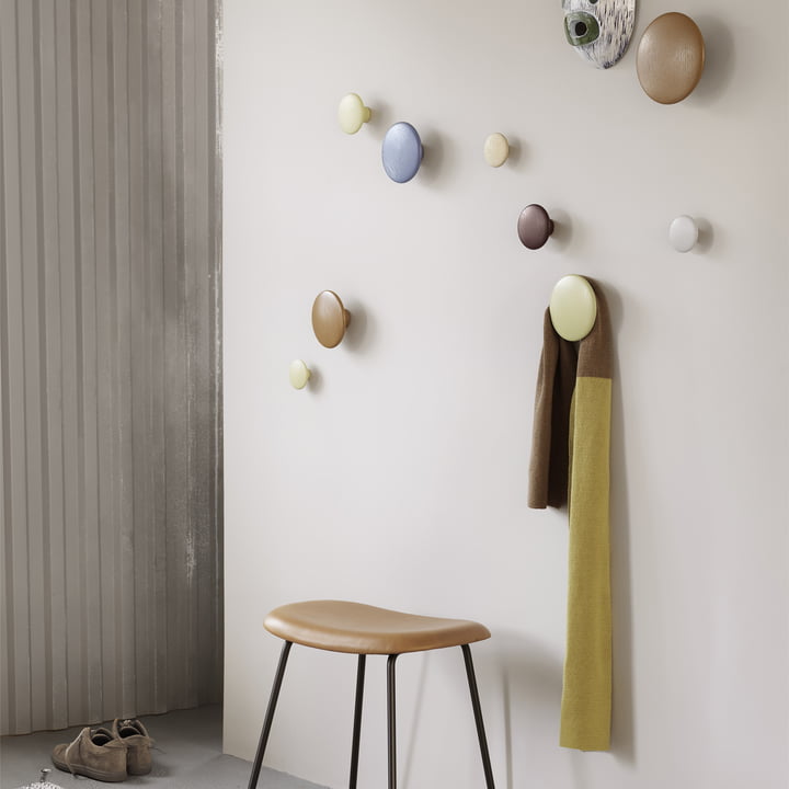 Vægkrog "The Dots" fra Muuto