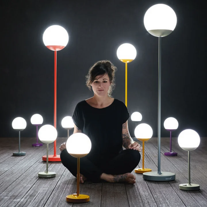 MÅNE! Batteri LED lys fra Fermob