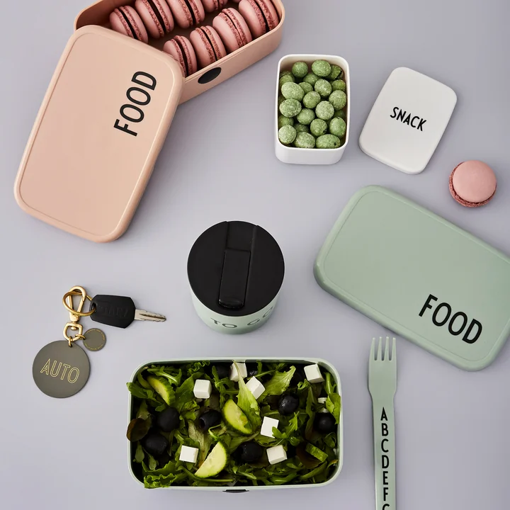 Food & Lunch Box i grøn og nude samt Snack Box i hvid fra Design Letters