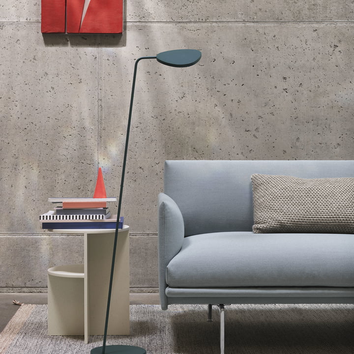 Leaf LED-gulvlampe fra Muuto i grå