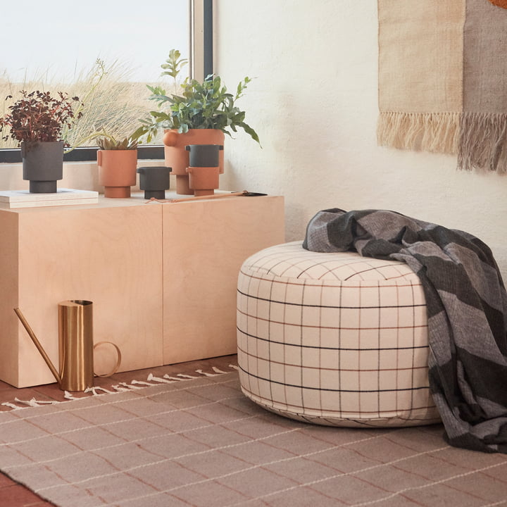 Grid Pouf Ø 65 cm, beige - Inka Kana planters - Sonno uldtæppe melange grå af OYOY