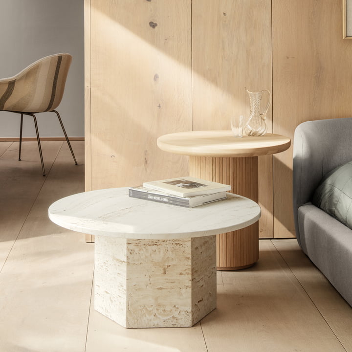 Lys, lys oversvømmet stue med det Epic Coffee Table
