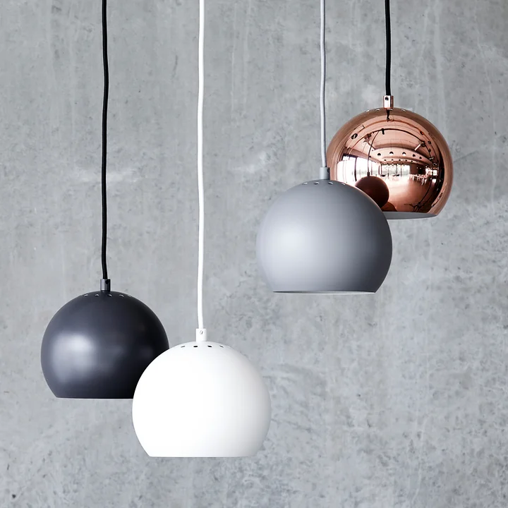 Forskellige Ball i ensemblet