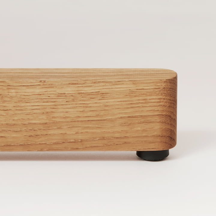 Møbeldesign lavet af massiv eg