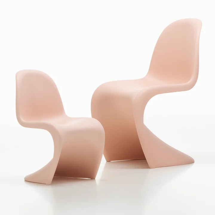 Panton Junior ved siden af Panton Chair fra Vitra