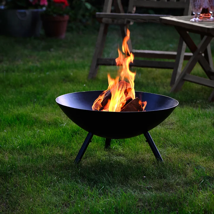Flames ildskål af Philippi med en flammende ild i haven