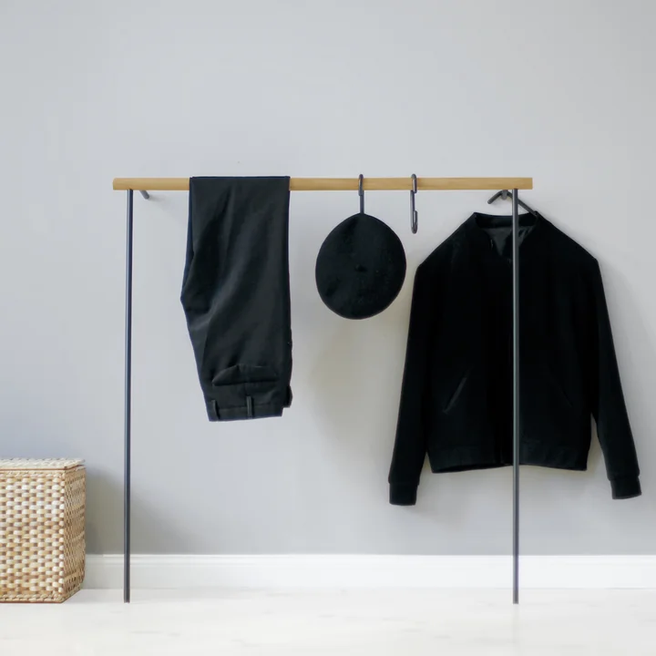 Minimalistisk garderobe til tøj