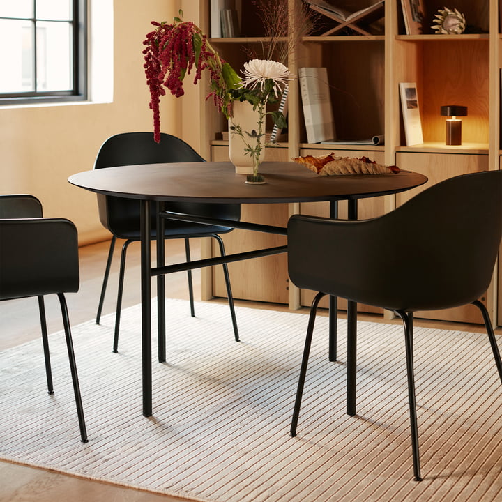 The Harbour Chair fra Audo i den elegante spiseplads