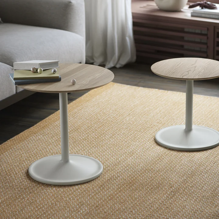 Soft sidebord fra Muuto i eg / off-white