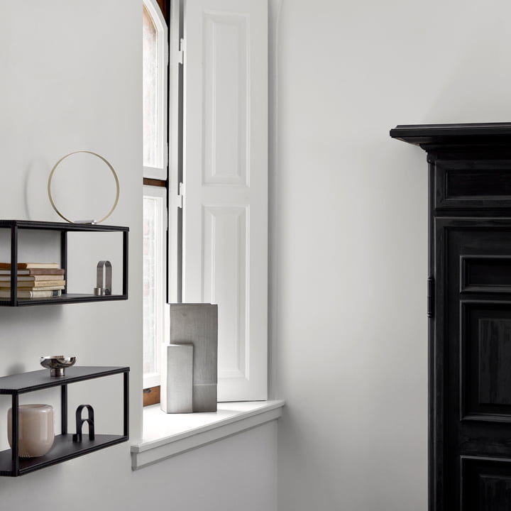 Arch lysestage & monolit vase af Kristina Dam Studio