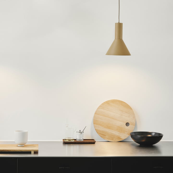 Minimalistisk stemning i spisestuen