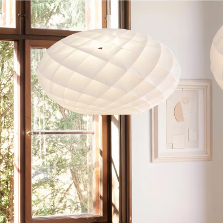 Patera pendel oval af Louis Poulsen