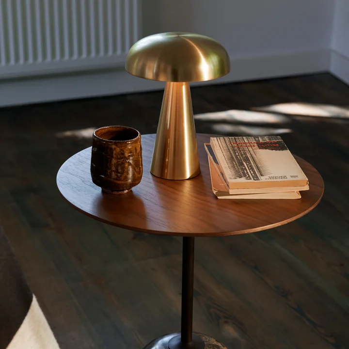 Como SC53 batteridrevet lys fra & Tradition