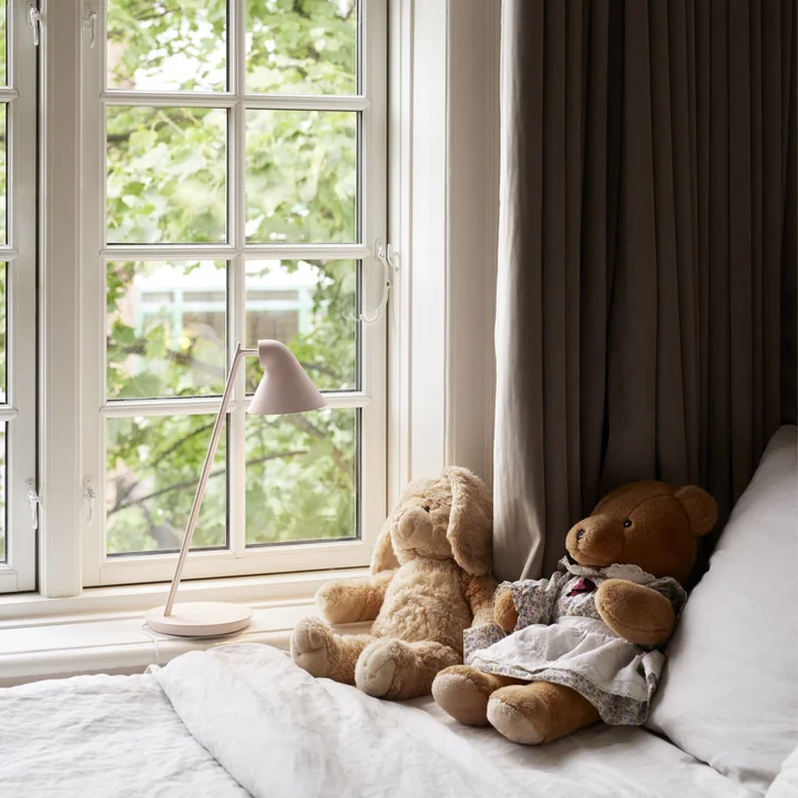 NJP Mini LED bordlampe fra Louis Poulsen