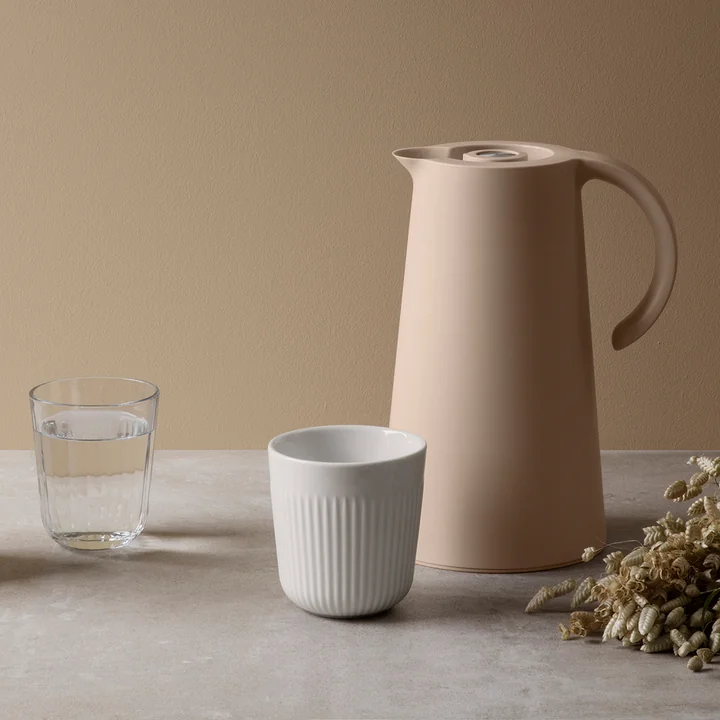 Rise vakuumkande 1 l fra Eva Solo i soft beige