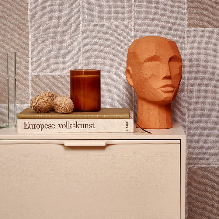 Abstrakt hovedskulptur af HKliving lavet af terracotta