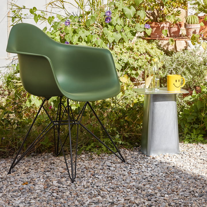 Metal Side Table Outdoor, galvaniseret af Vitra