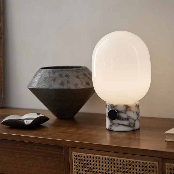 JWDA bordlampe fra Audo