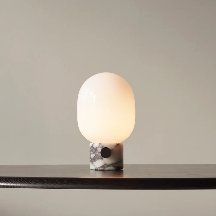 JWDA bordlampe fra Audo