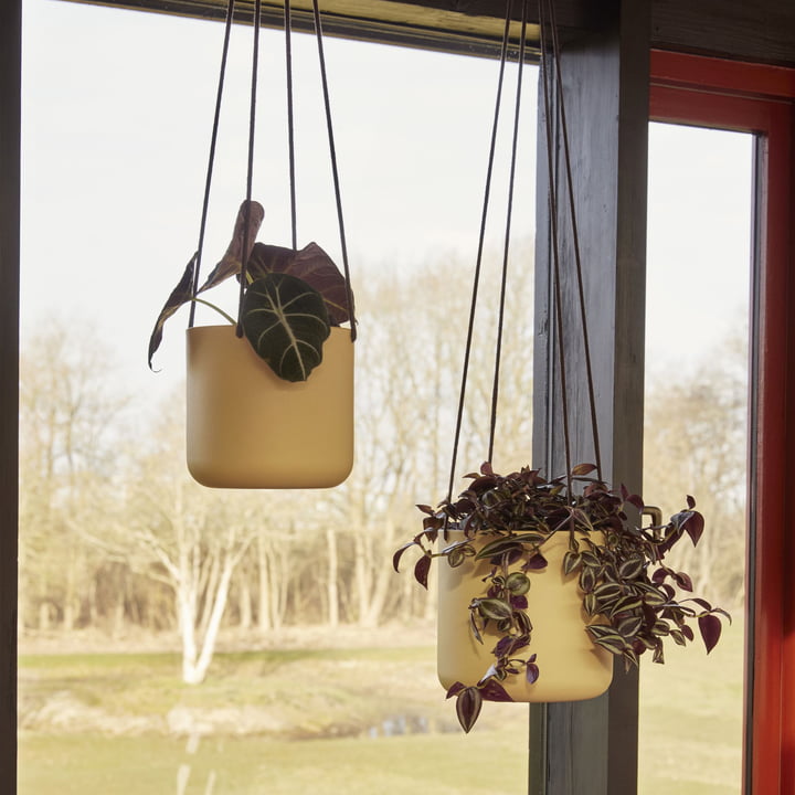 Bloom hængende plantepotte fra Hübsch Interior