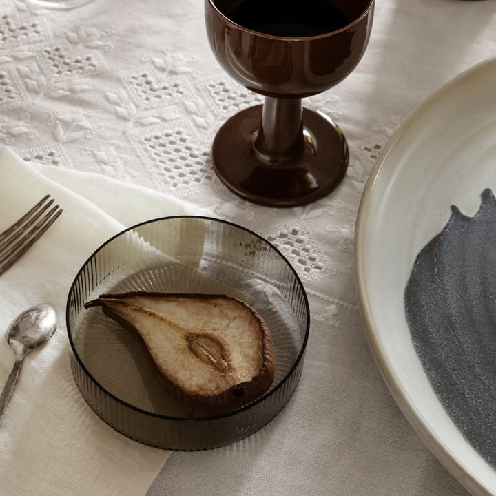 Ripple bowl Floccula vinglas fra ferm Living