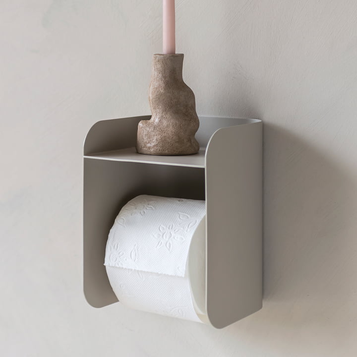 Carry toiletrulleholder med hylde af Mette Ditmer i farven sand grey