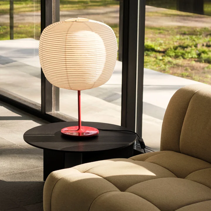Common bordlampe fra HAY