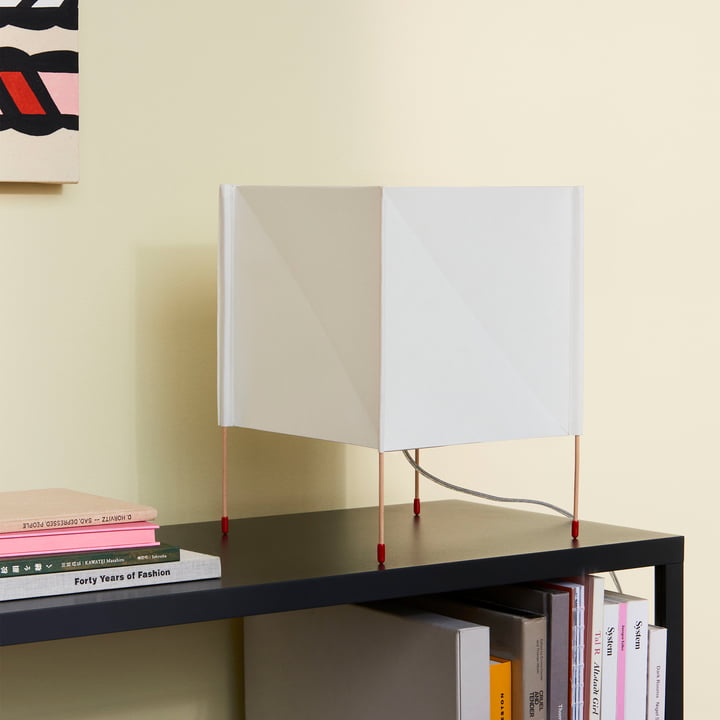Paper Cube papir bordlampe fra HAY