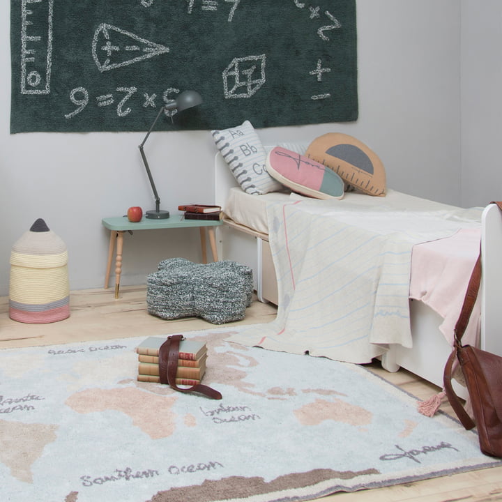 Vintage Map tæppe, 200 x 140 cm, blå/grøn/rosa/natur af Lorena Canals