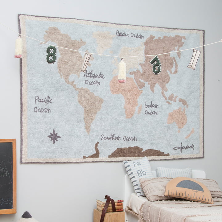 Vintage Map tæppe, 200 x 140 cm, blå/grøn/rosa/natur af Lorena Canals