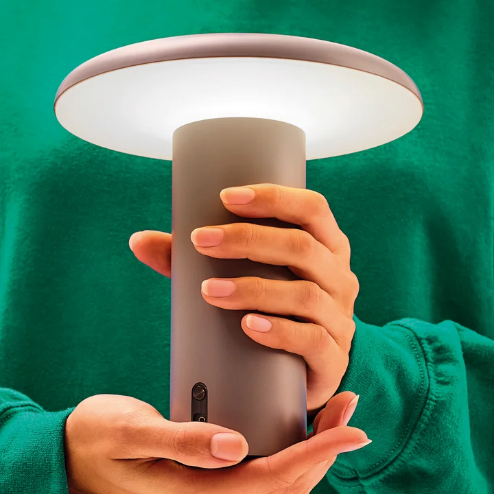 Takku bordlampe LED fra Artemide