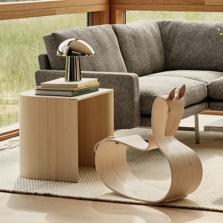 Taburet skammel fra Fritz Hansen i olieret fyrretræ finish