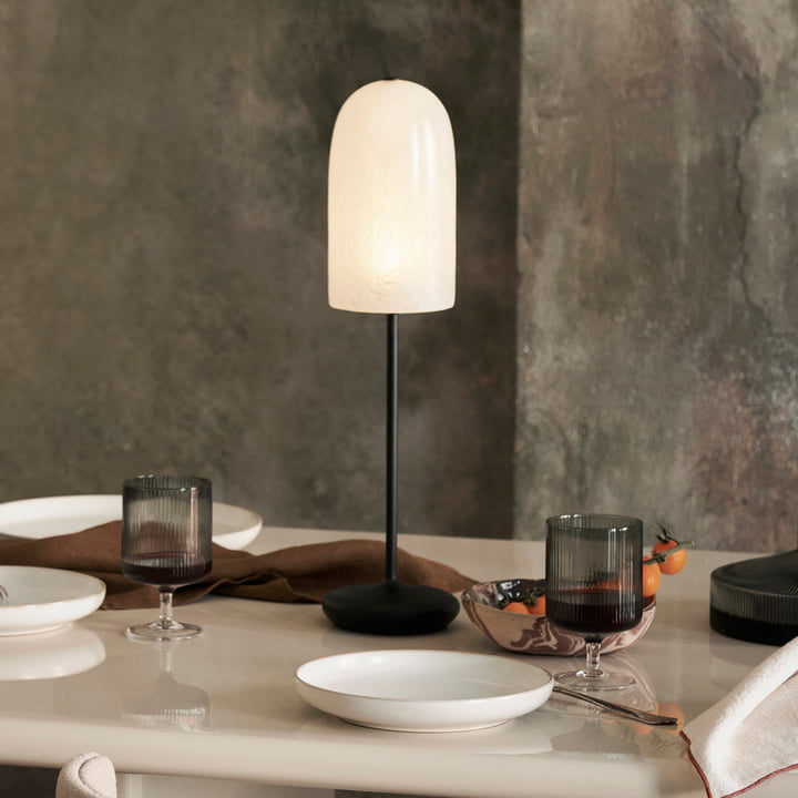 ferm Living - Gry LED batteri bordlampe, sort / gennemskinnelig