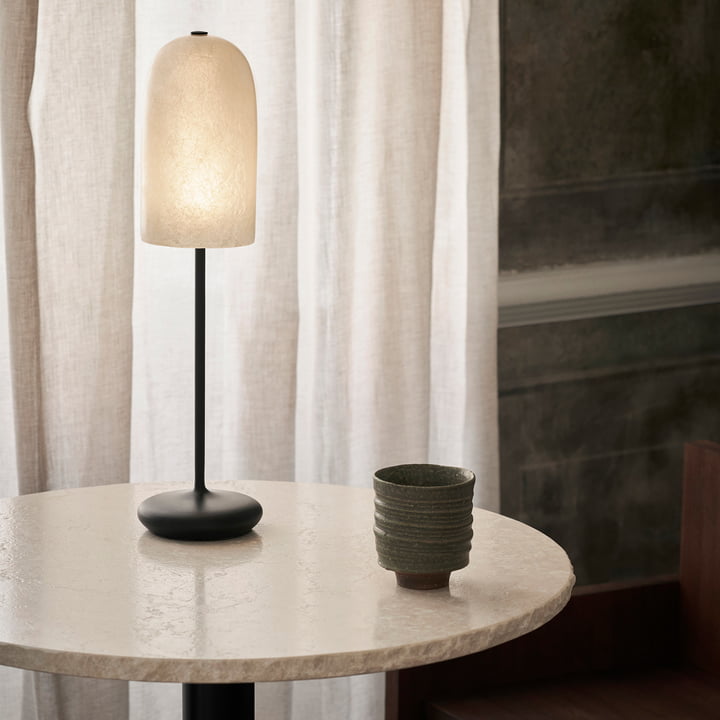 ferm Living - Gry LED batteri bordlampe, sort / gennemskinnelig