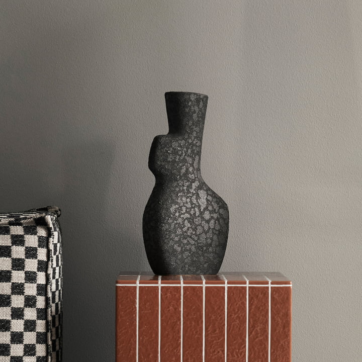 Yara Vase, Stort, rustikt jern fra ferm Living