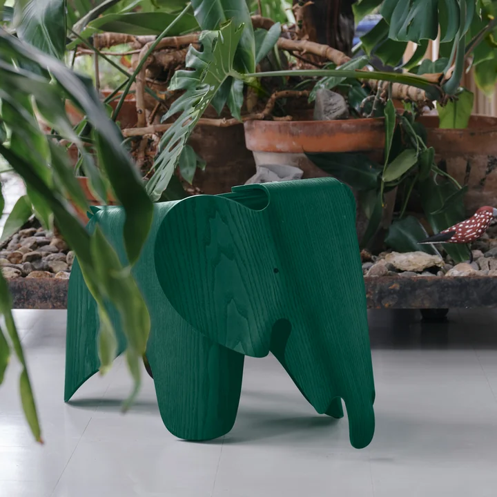 Vitra - Eames Elephant Plywood, mørkegrøn (Eames Special Collection 2023)