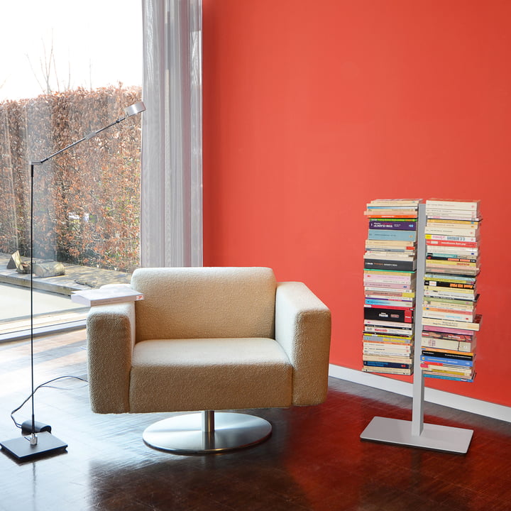 Booksbaum I reol fra Radius Design