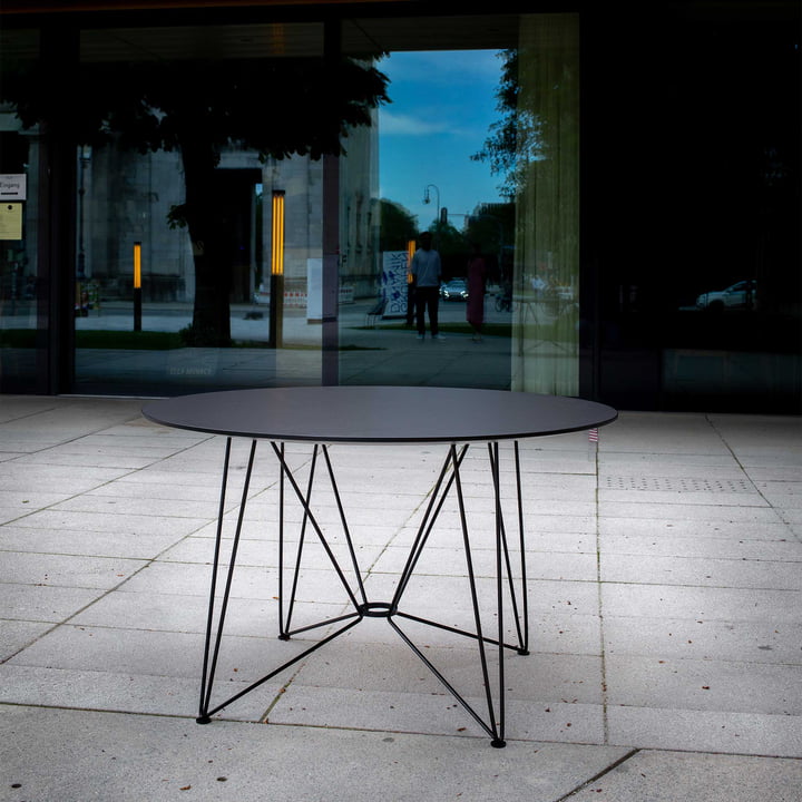 The Ring Table fra Acapulco Design