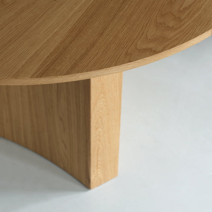 Bue spisebord Ø 120 x H 75 cm, eg fra Normann Copenhagen