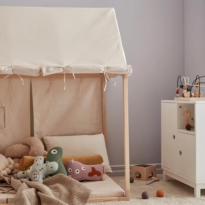 Sammenfoldeligt hustelt og legemåtte fra Kids Concept