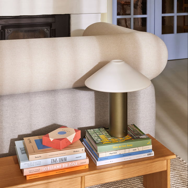 Orbit bordlampe fra Hübsch Interior